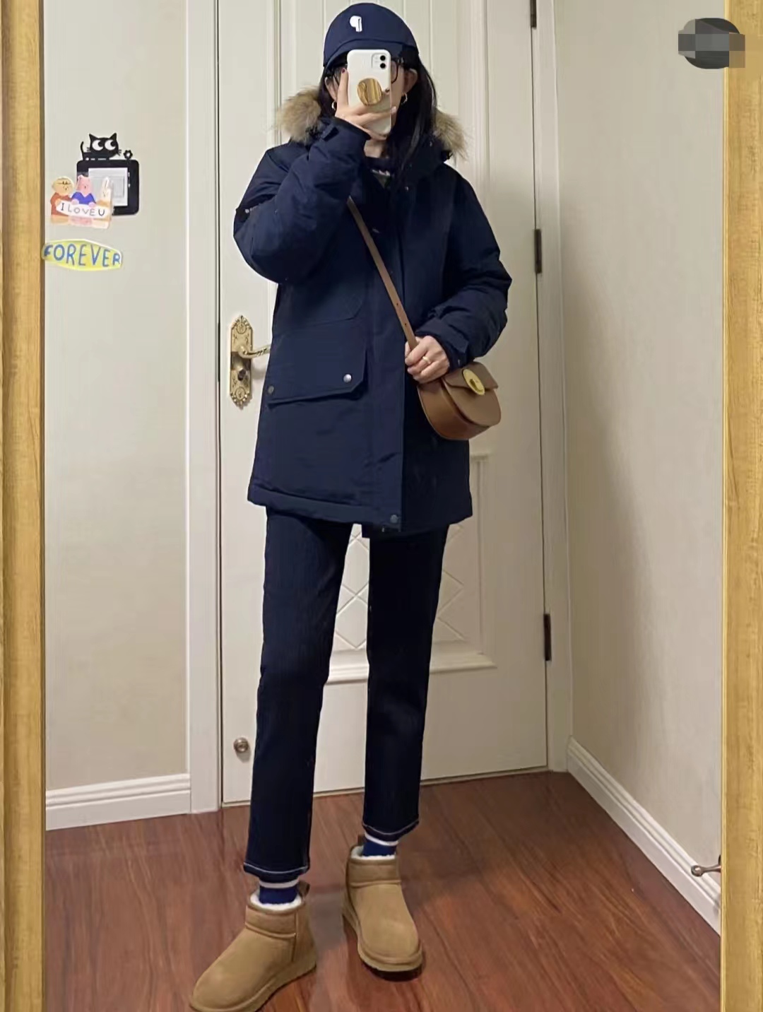 羽绒服搭配什么衣服保暖又好看,羽绒服的穿搭秘籍有哪些