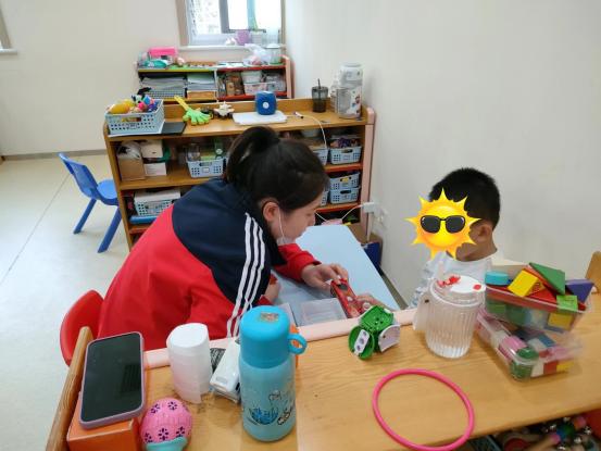 儿童康复训练中如何提高理解能力,家庭干预怎么提高认知能力