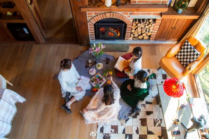 嗨玩儿假期旅业,嗨玩假期旅游