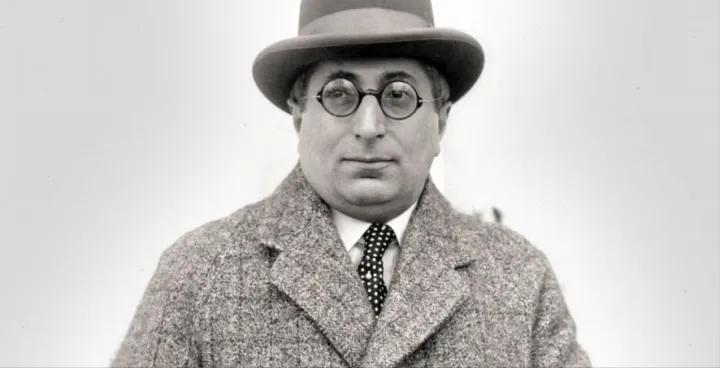 她是好莱坞第一位*星艳**，3.5亿卖出一个吻，却发明WiFi震惊世界