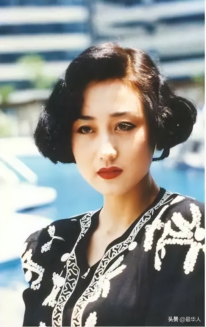 赌王千金利智,赌王千金像利智