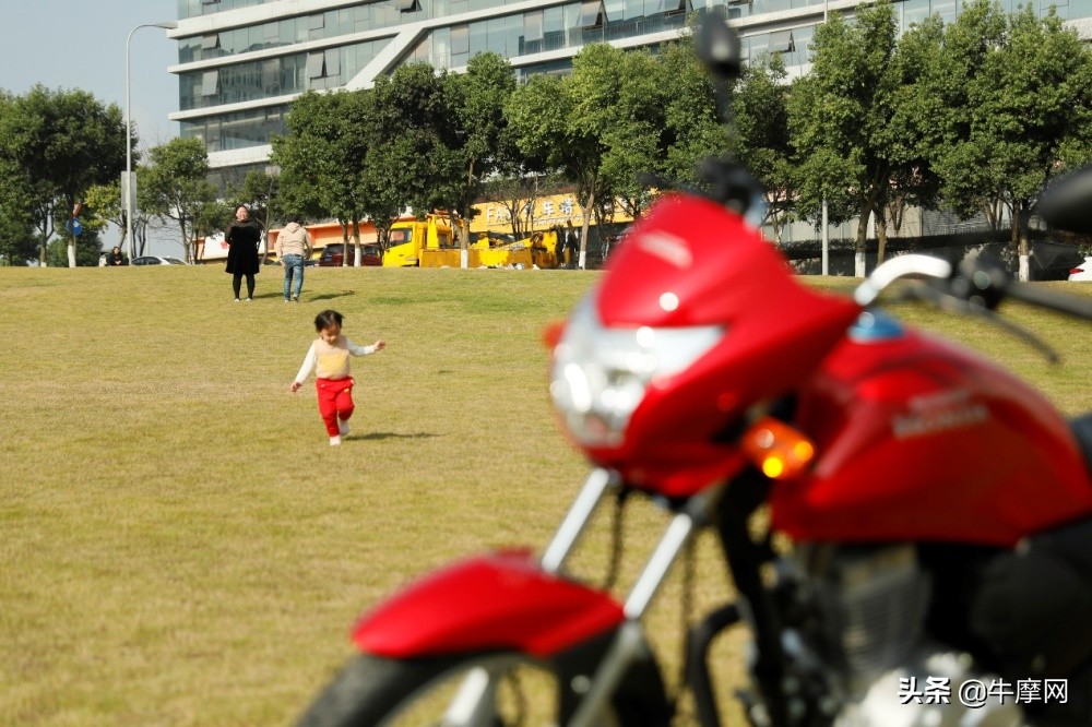 新大洲本田cbf150u摩托车售价,新大洲本田cbf190和铃木酷道155