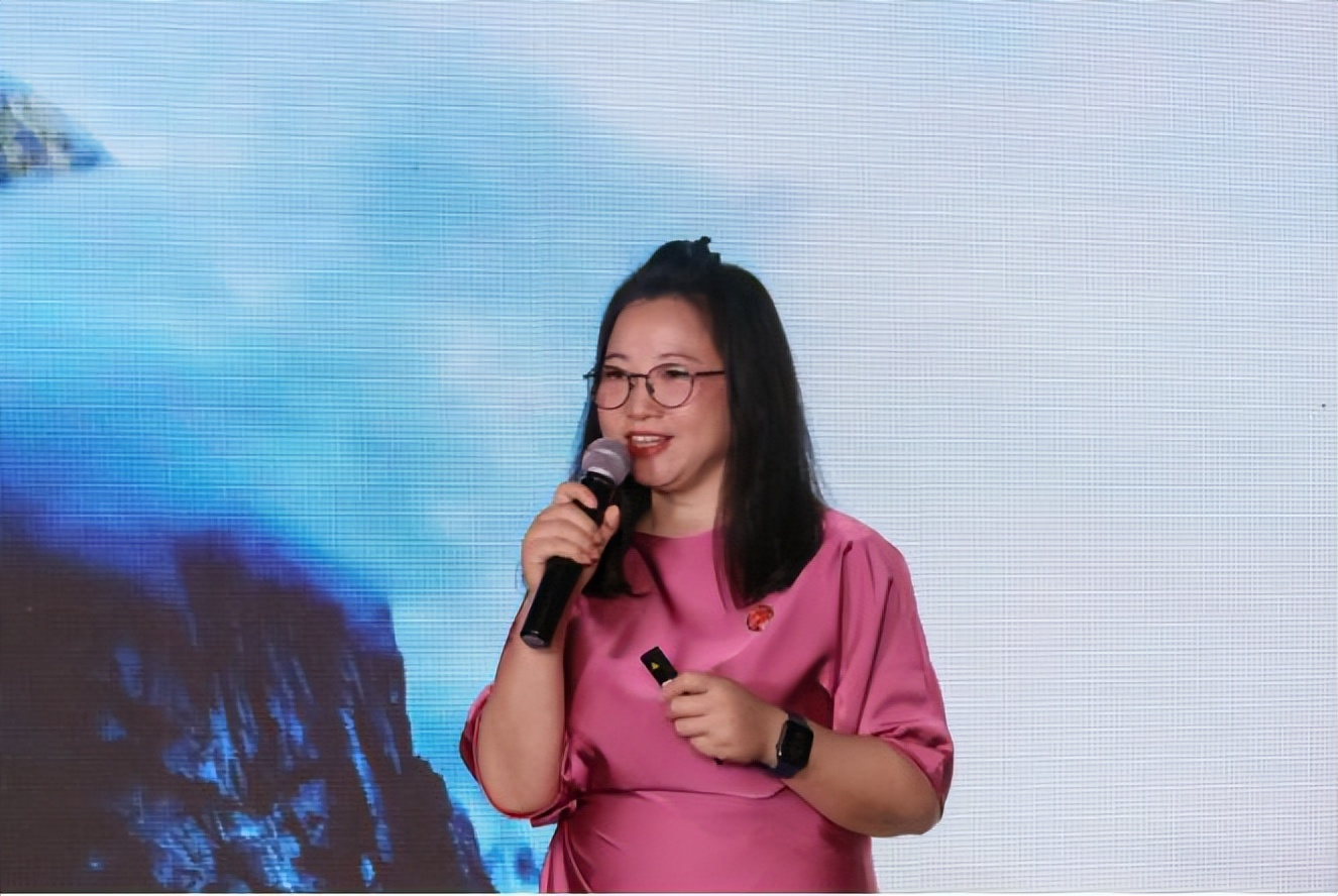 星河第三空间直播,星河第三届篮球比赛