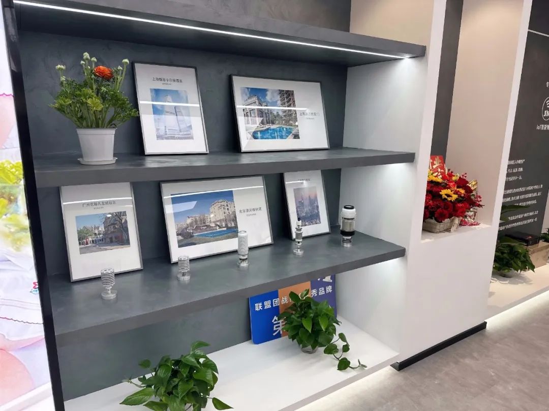 新形象，新风貌，新启航！SYR汉斯希尔上海旗舰店开业！