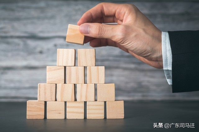 笑果文化杨天真,杨天真挖笑果文化