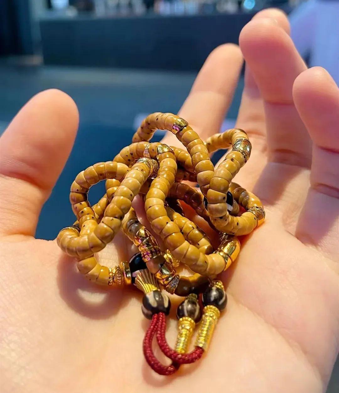 看什么看！“我”就是天下第一文玩，不服来辩！