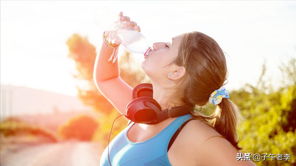 嗓子里总有痰，怎么办？痰多吐不完，怎么办？教你4招