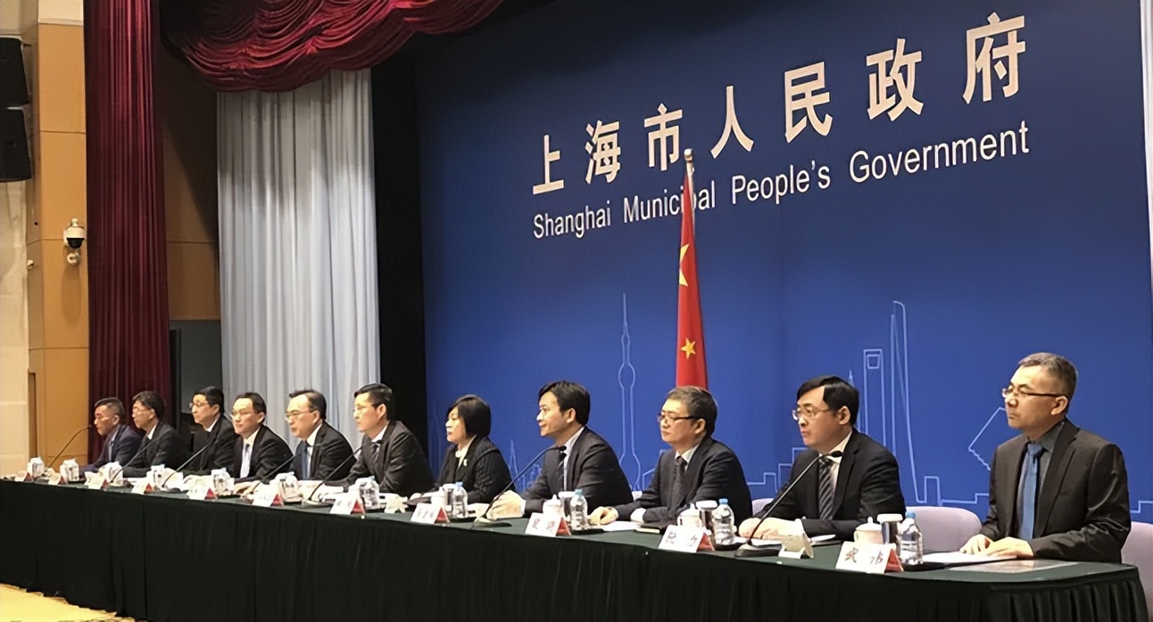 1988年前上海市市长是谁,2000年上海市市长是哪位