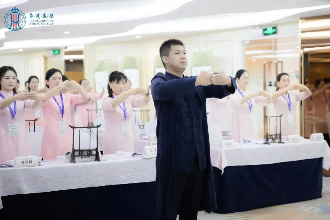 国学礼仪暑期培训班,中国国学礼仪培训班