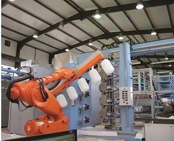 复合材料加工设备展览会2003,复合材料缠绕成型国内外发展情况