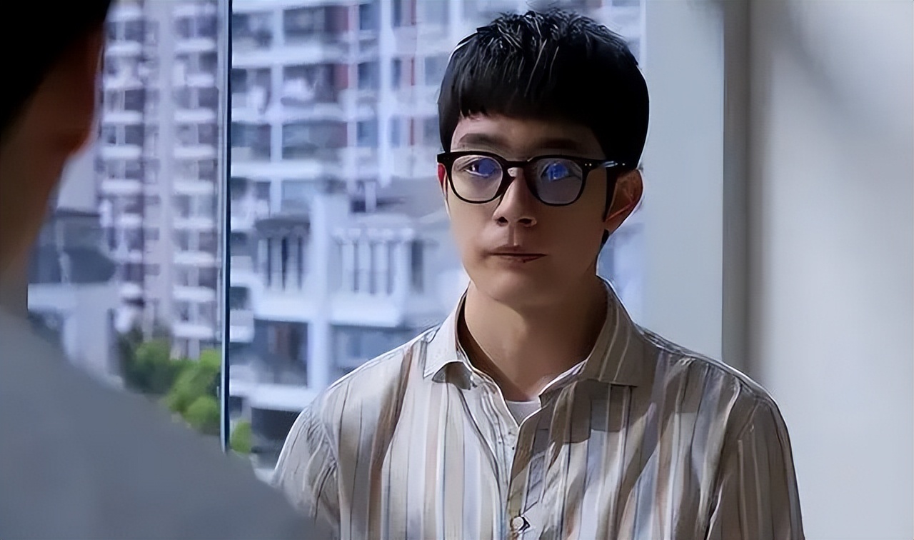 阔别内娱22年，一回归就成“妈圈顶流”，这位“挂历女神”有多牛