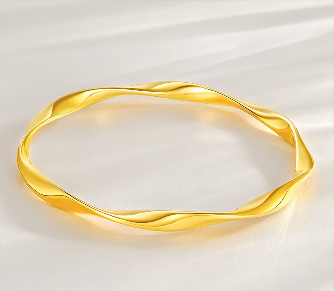 戴什么黄金能有财运,戴黄金手镯对身体有什么好处