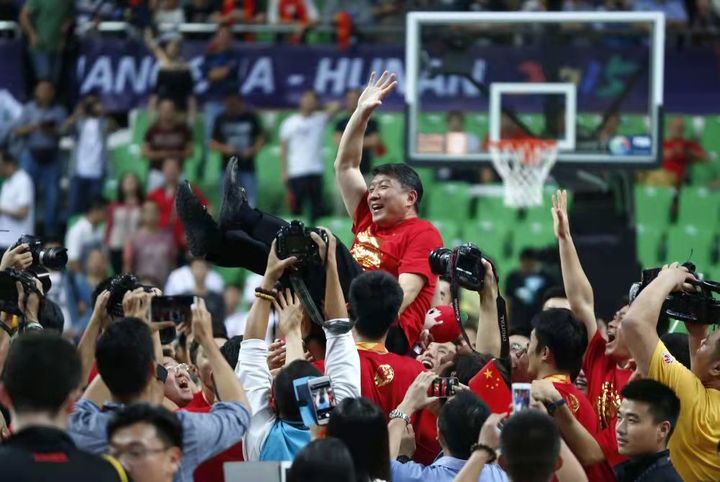 「新黄河·体坛人物志」宫鲁鸣:传奇教练,为鲁而“鸣”