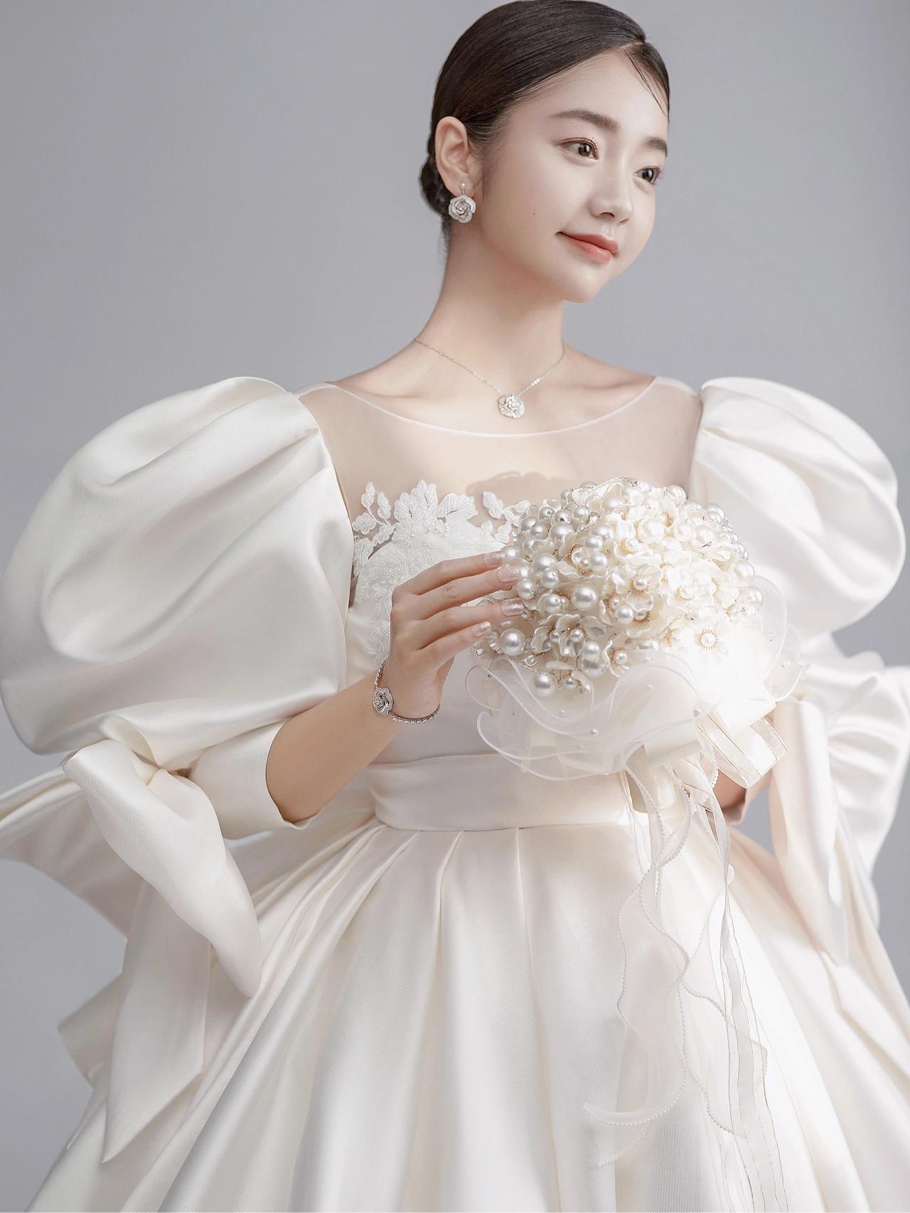 贵阳观山湖区韩式内景婚纱照,湛江韩式极简婚纱照