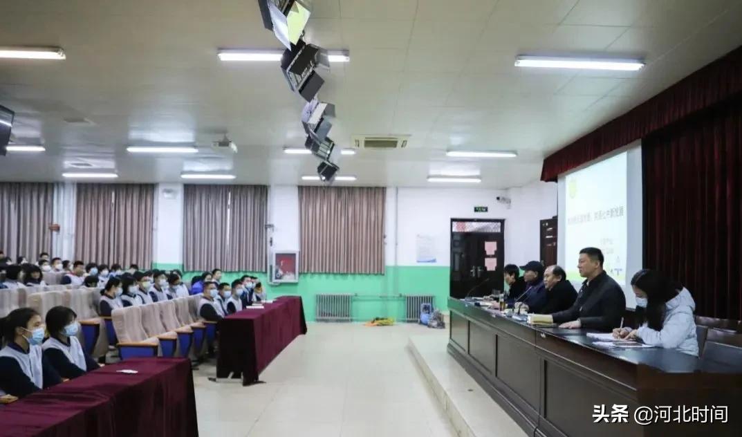 我和校长面对面的教育,邯郸原7中校长