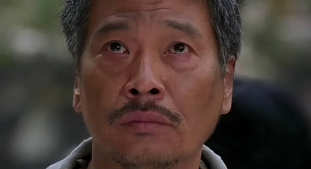 韩媒吐槽国足犯规集锦原文,韩媒吐槽国足爆冷