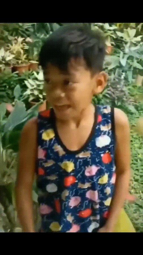 千万不要轻易穿抹胸吃火锅！: