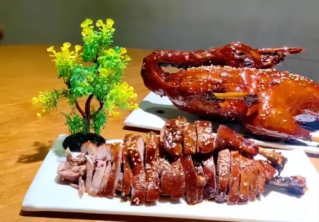 都江堰为什么值得我们纪念,震撼人心的都江堰