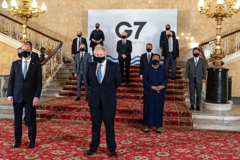 中国即将成为高收入国家，西方人担心的事终于发生了