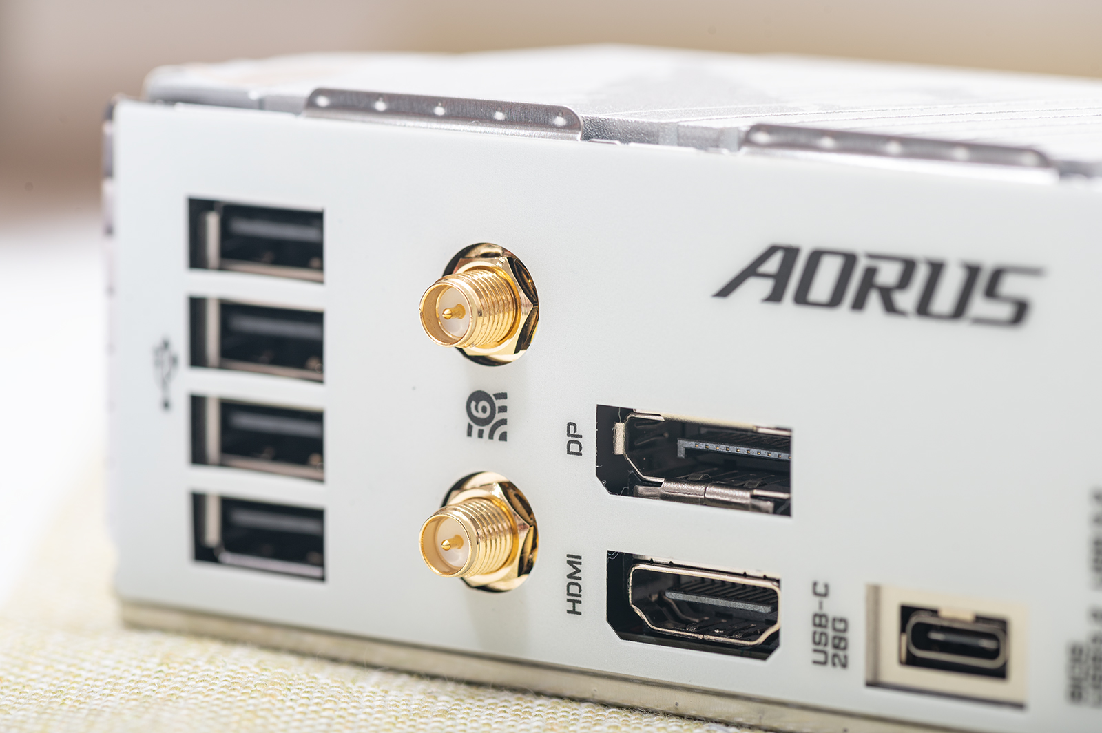 13代酷睿i5处理器能打csgo吗,13代和十二代酷睿i5核显游戏测评