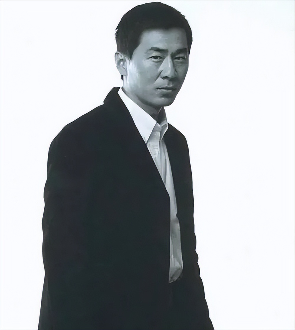 吴越与陈建斌15年的感情,吴越被抛弃而哭的视频