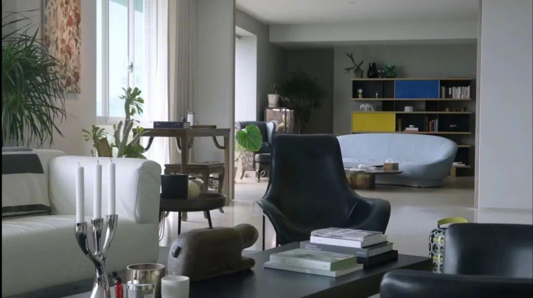 一代乐坛才女的传奇人生：花十余年，收藏千件宝贝