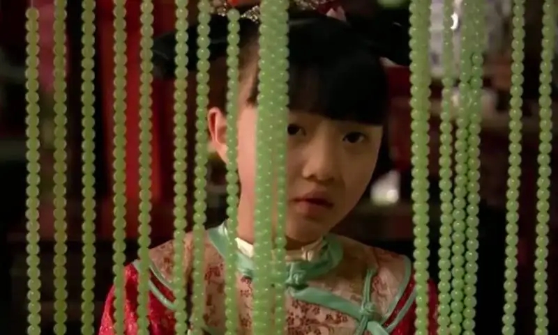 胧月大魔王解读,小时候胧月认甄嬛为额娘的时候