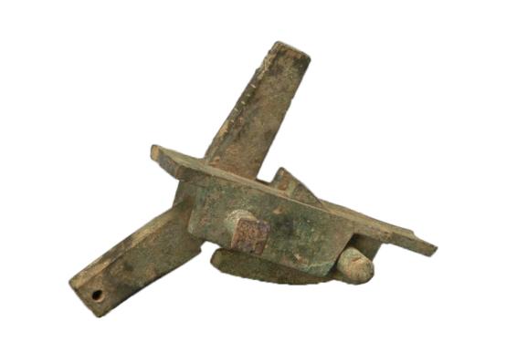 汉朝时期的远程武器,远程兵器之王弩弓