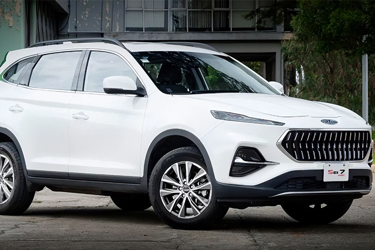 国产汽车越来越多出口海外,国产汽车出口跃居全球第二