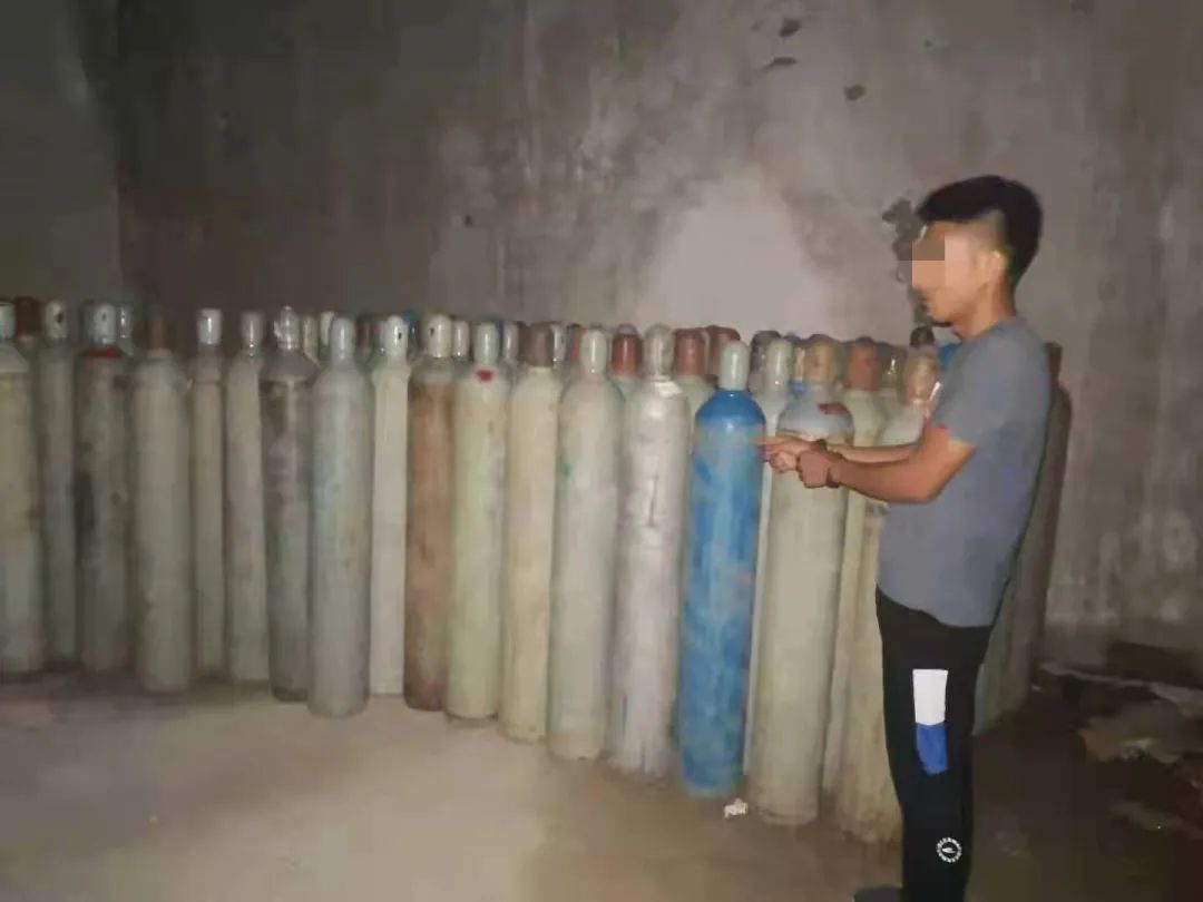 月获利近10万！安徽19人贩卖笑气被抓！祸害女性的笑气有多泛滥？