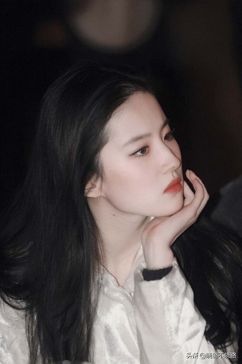 长相土气怎么改善蒜头鼻,鼻子塌是鼻骨缺失么