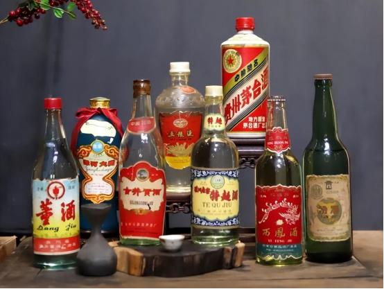 老真酒和假老酒的相同之处,老假酒和假老酒有什么区别