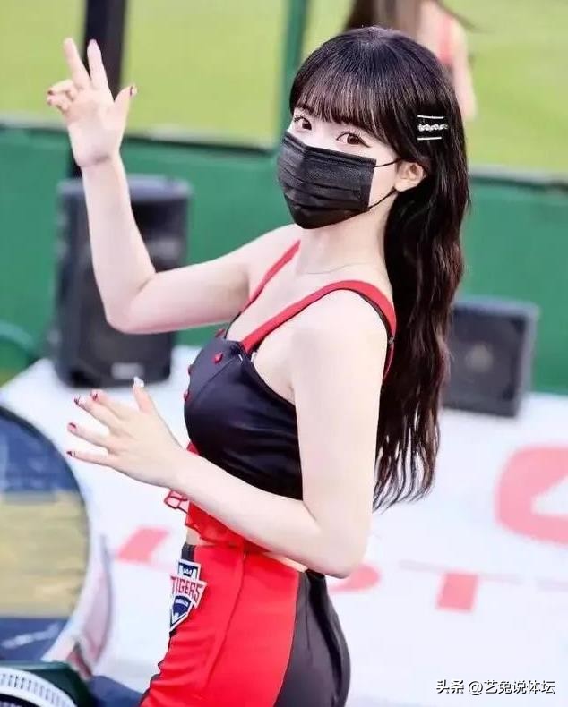 世界杯卡塔尔韩国女团,卡塔尔世界杯太太团