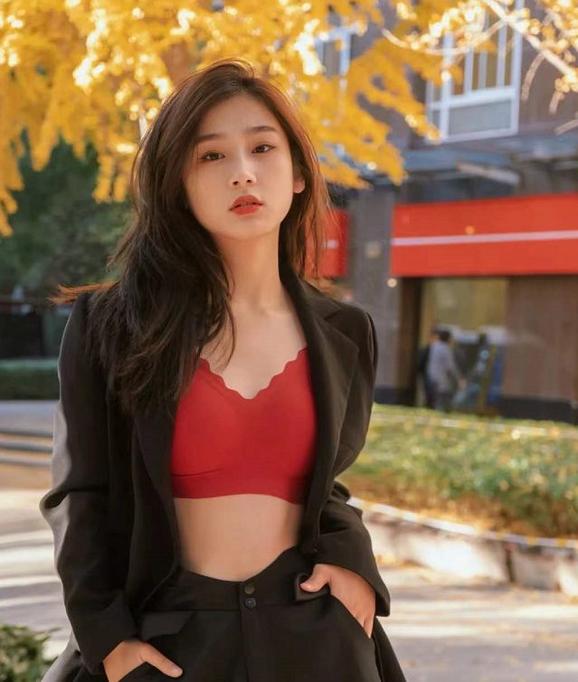 过年衣服女款高级上档次不要红色,过年衣服不要红色的