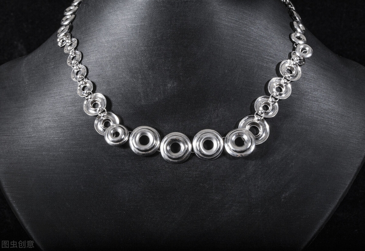 至尊珠宝鉴定,至尊珠宝的介绍