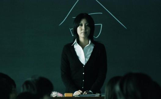 告白这部电影要表现什么,告白电影主题分析