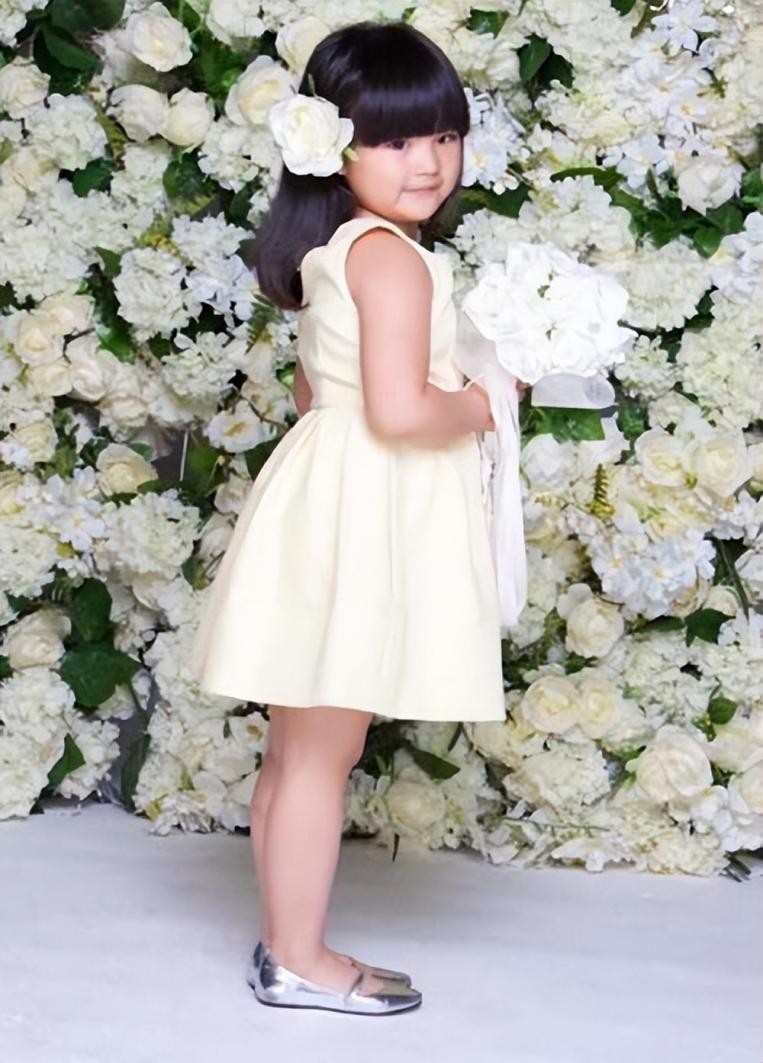 炫富一姐李湘：早餐花7000元，富养女儿惹争议，被王岳伦戴绿帽