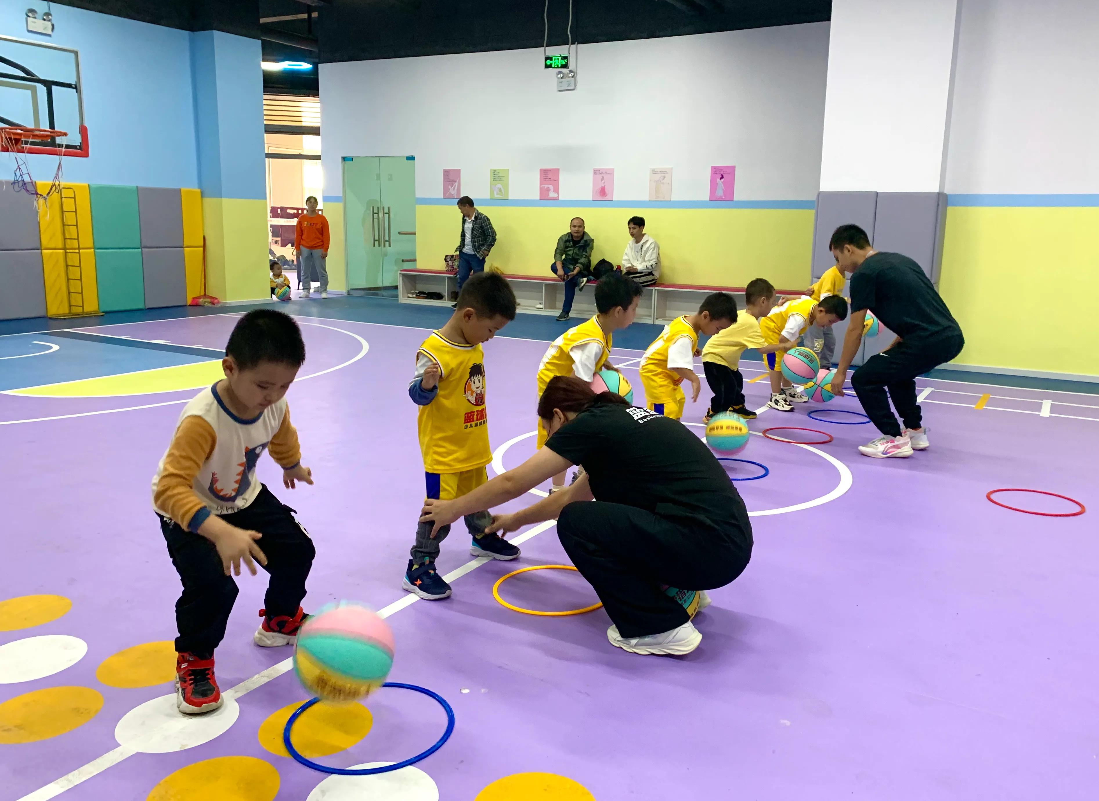 篮球场的所有战术,篮球场上各种绝技