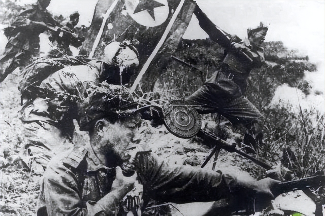 上甘岭战役崔建功还活着吗,上甘岭战役指挥官崔建功