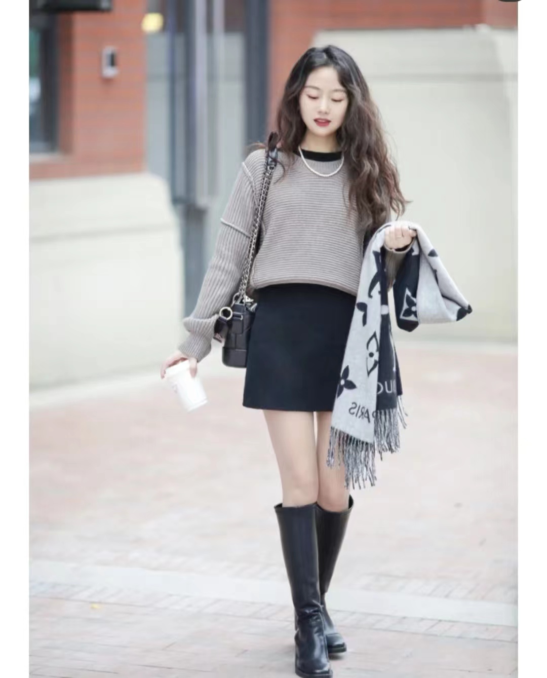 羽绒服搭配什么衣服保暖又好看,羽绒服的穿搭秘籍有哪些