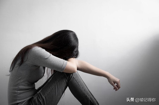 女孩喜欢“樱桃”，被邻居大哥哥看上，赔上终身