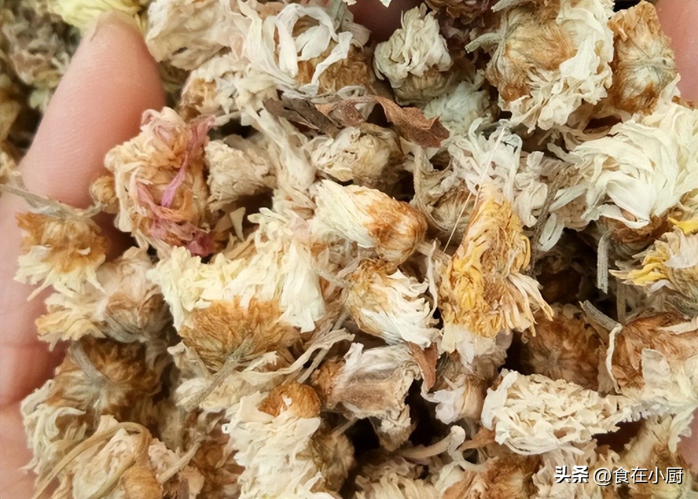 年龄大的喝菊花茶,年龄大了不宜喝咖啡吗