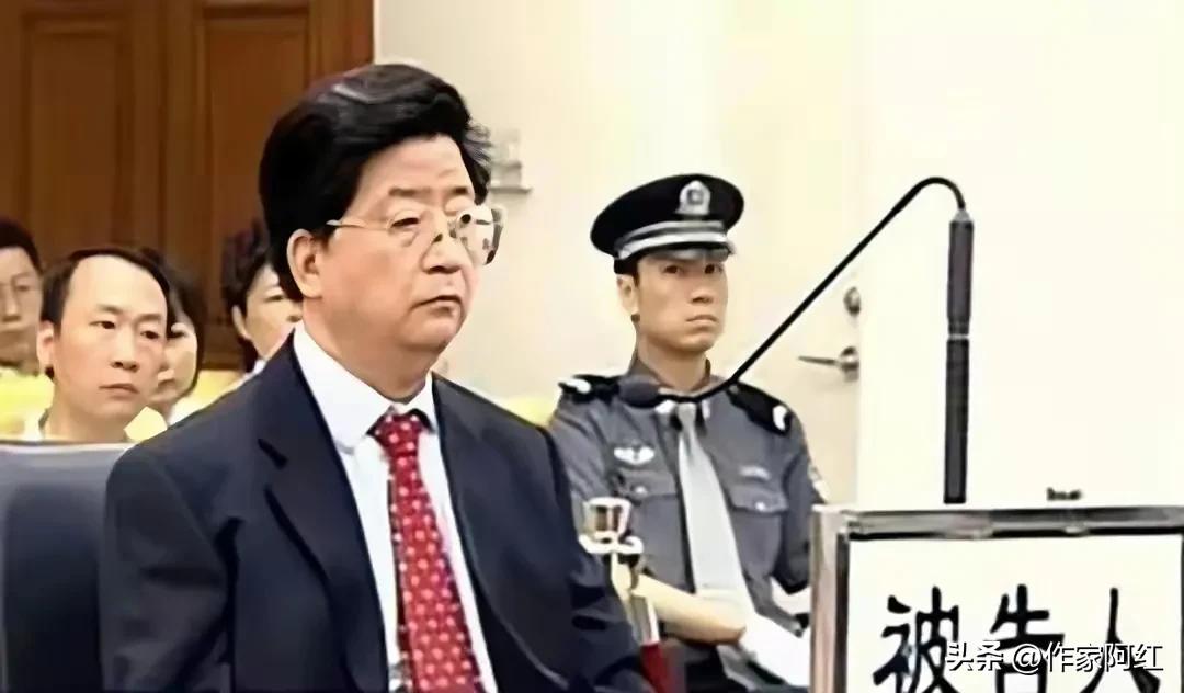 贵州黑女老大判刑25年,贵州女黑老大获刑25年