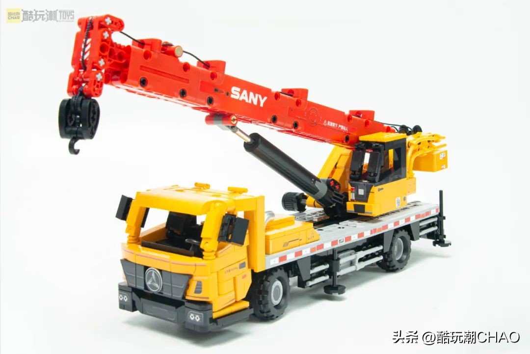 森宝积木三一重工系列拼搭视频,森宝积木三一重工吊车拼装视频