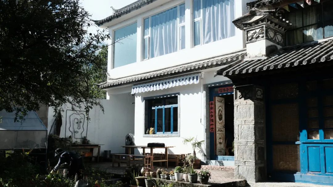 丽梅和小高|跨国夫妇定居大理10年，不跟别人比较是一件很难的事