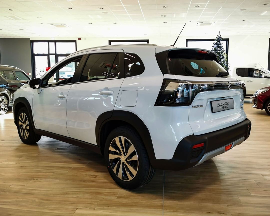 铃木锋驭s-cross2021款,2023铃木s-cross什么时候上市