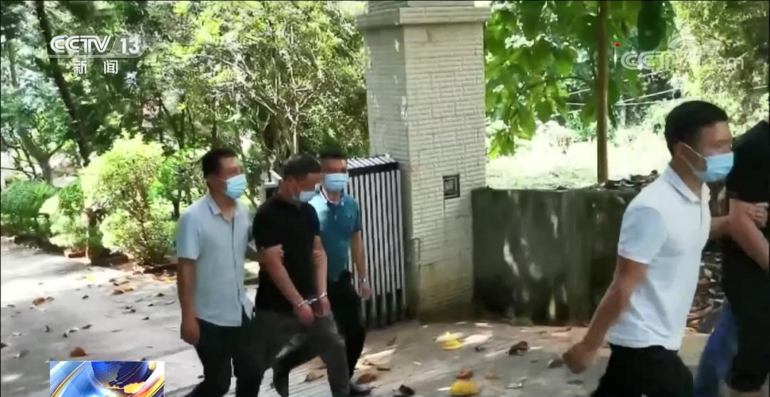 反诈在行动之重拳出击,法治在线反诈在行动之重拳出击