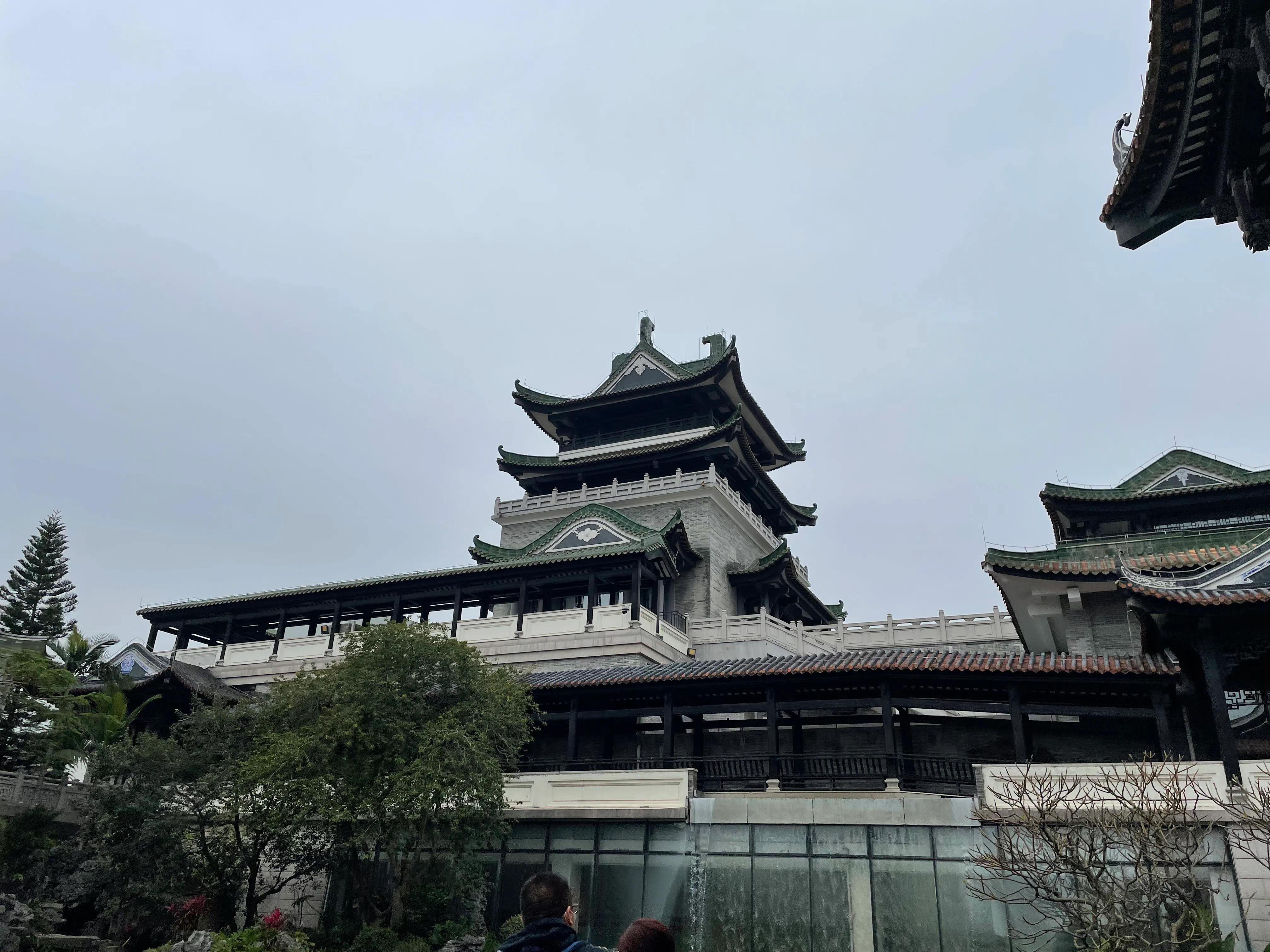 跟着大湾仔游西关——永庆坊荔枝湾涌一日游