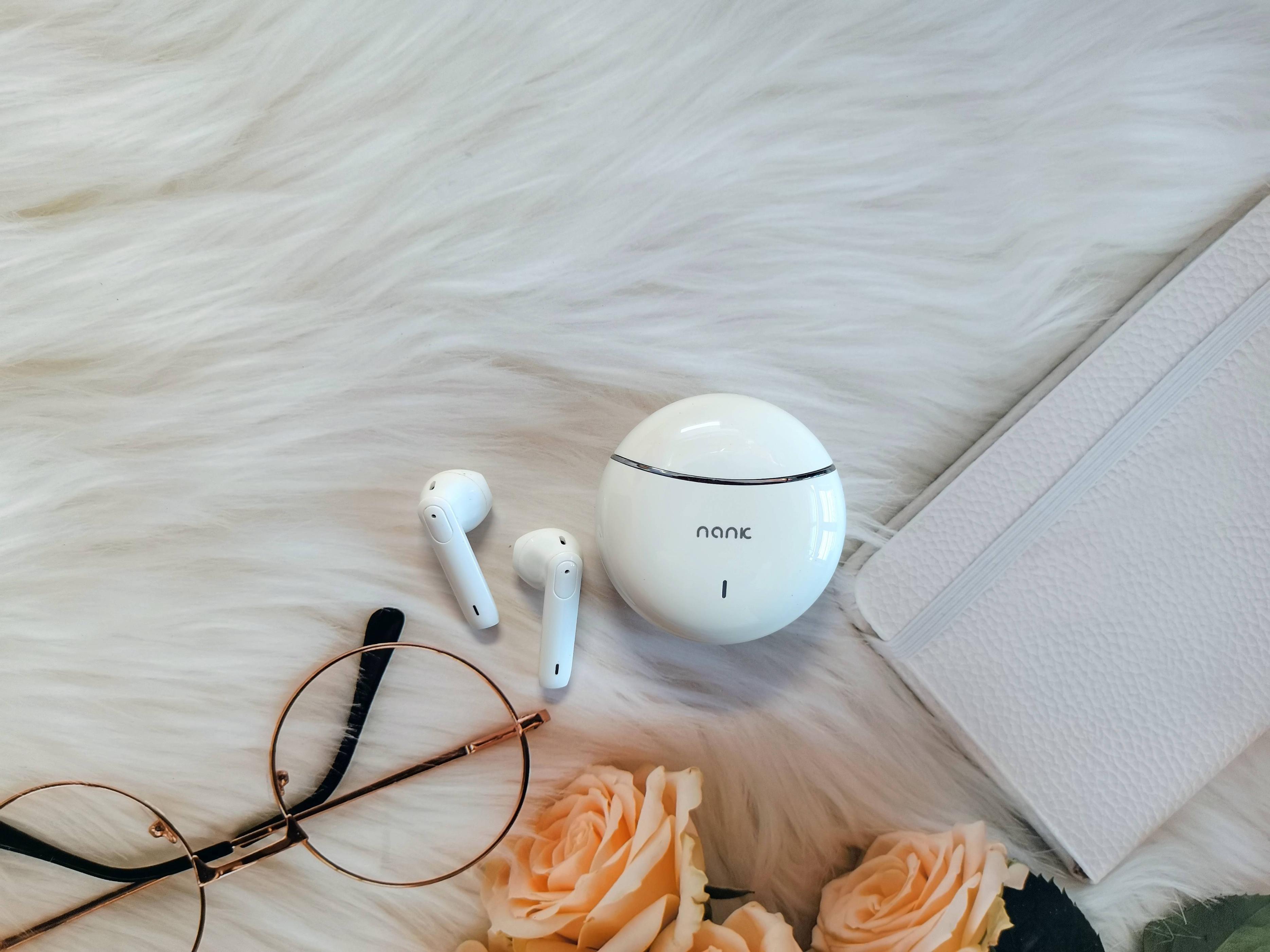 中端蓝牙耳机推荐性价比高排行榜,千元级的无线蓝牙耳机推荐