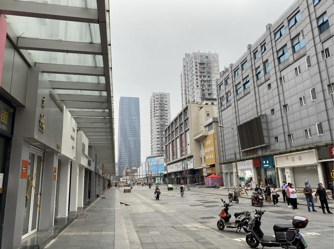 七浦路303商铺没过户,七浦路上的商铺